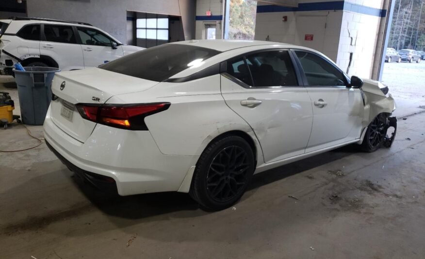 2019 II NISSAN ALTIMA SR