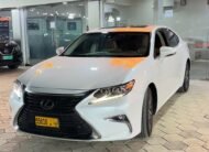 2016 Lexus ES350