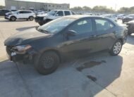 2018 II TOYOTA COROLLA LE