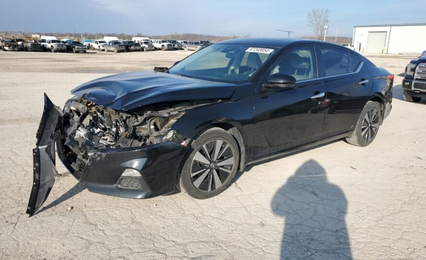 2021 II NISSAN ALTIMA SV