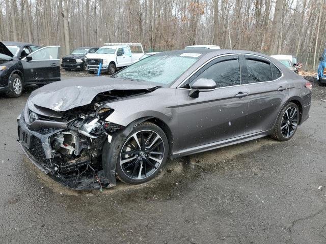 2018 II TOYOTA CAMRY XSE