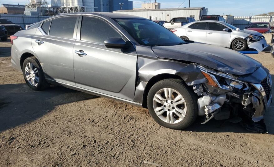 2020 II NISSAN ALTIMA S