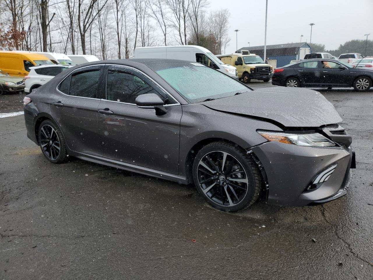 2018 II TOYOTA CAMRY XSE