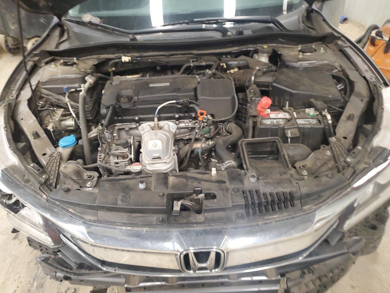 2017 II HONDA ACCORD LX
