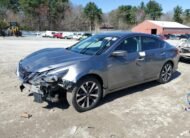 2017 II Nissan Altima SR