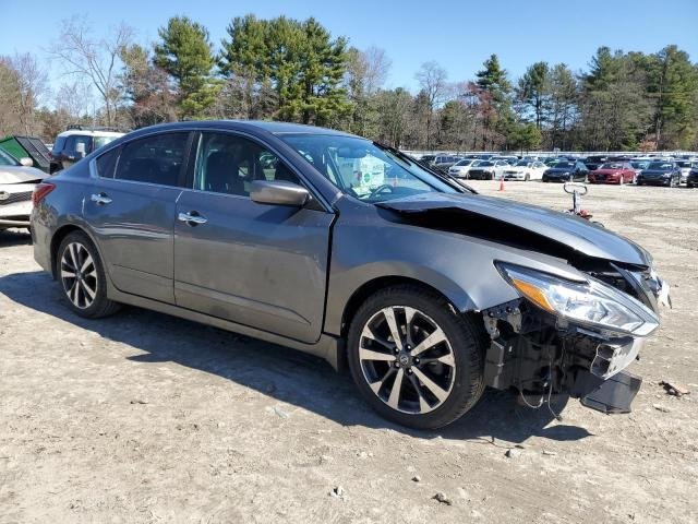 2017 II Nissan Altima SR