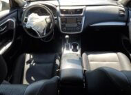 2017 II Nissan Altima SR