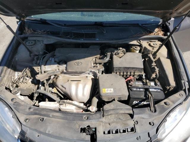 2017 II TOYOTA CAMRY LE