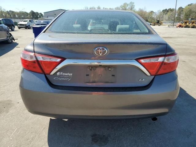 2017 II TOYOTA CAMRY LE