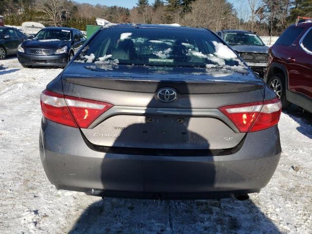 2017 II TOYOTA CAMRY LE