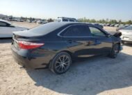 2017 II TOYOTA CAMRY SE