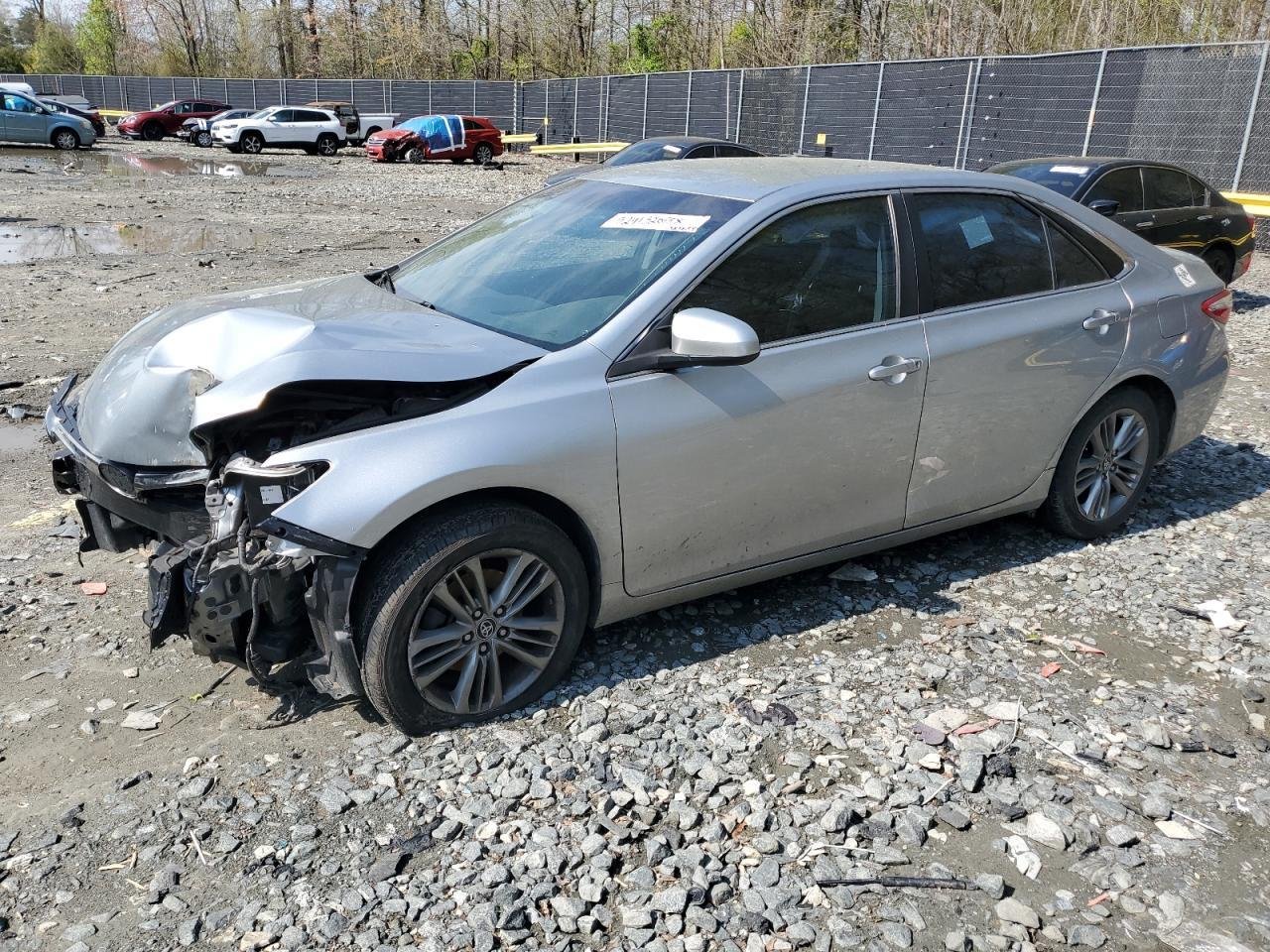 2017 II Toyota Camry SE