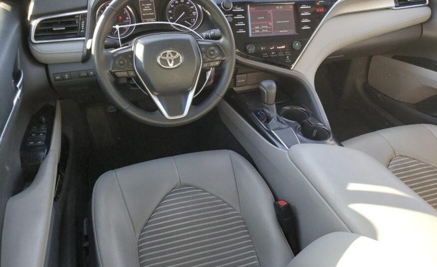 2018 II TOYOTA CAMRY SE