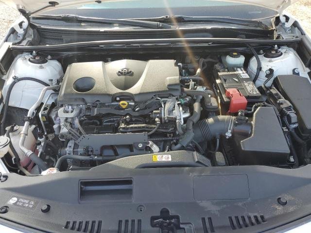 2018 II TOYOTA CAMRY SE