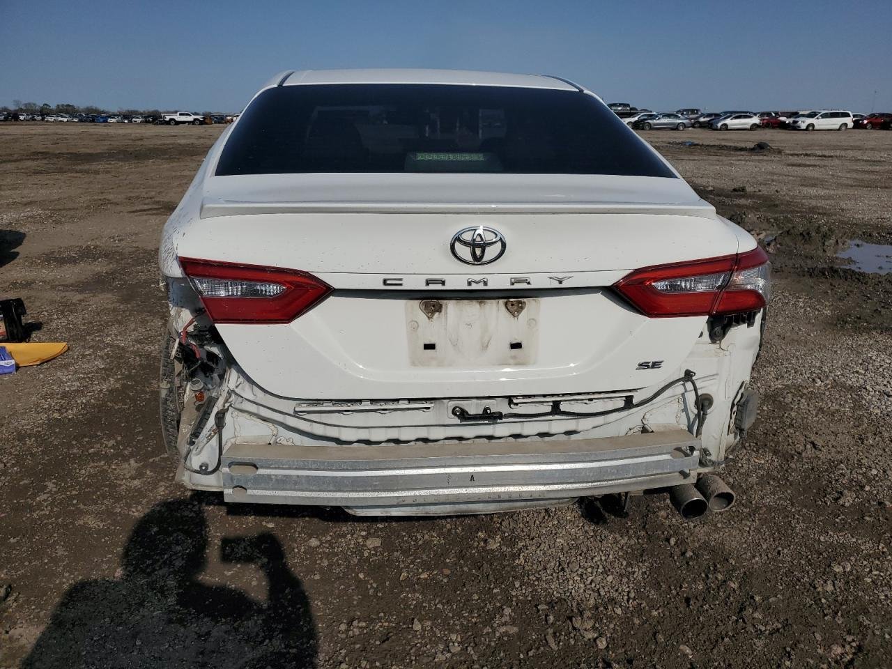 2018 II TOYOTA CAMRY SE