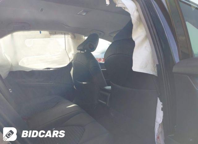 2019 II TOYOTA CAMRY SE