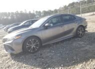 2019 II TOYOTA CAMRY SE