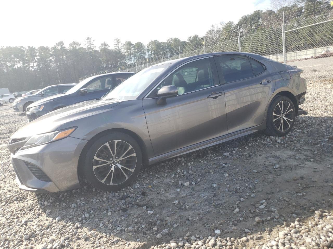 2019 II TOYOTA CAMRY SE