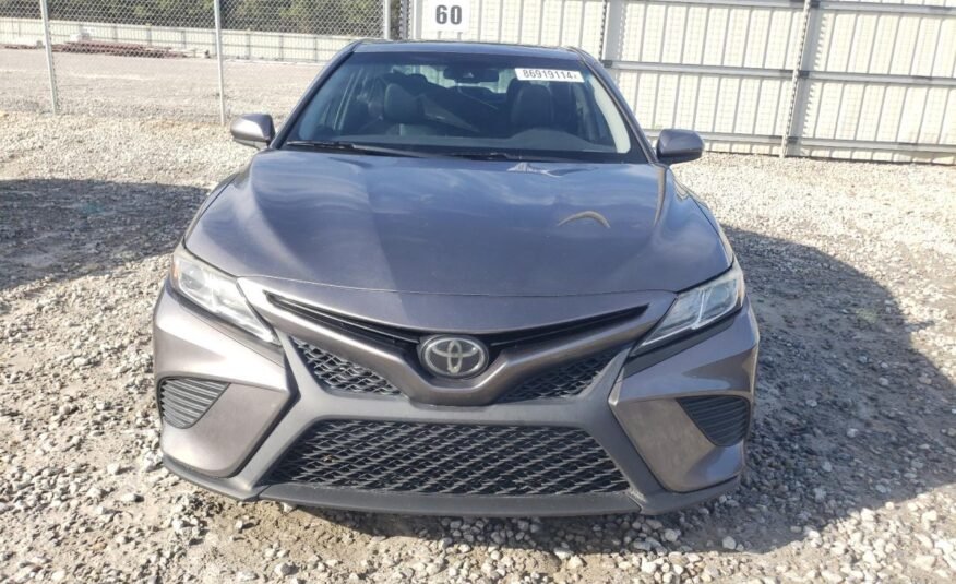 2019 II TOYOTA CAMRY SE