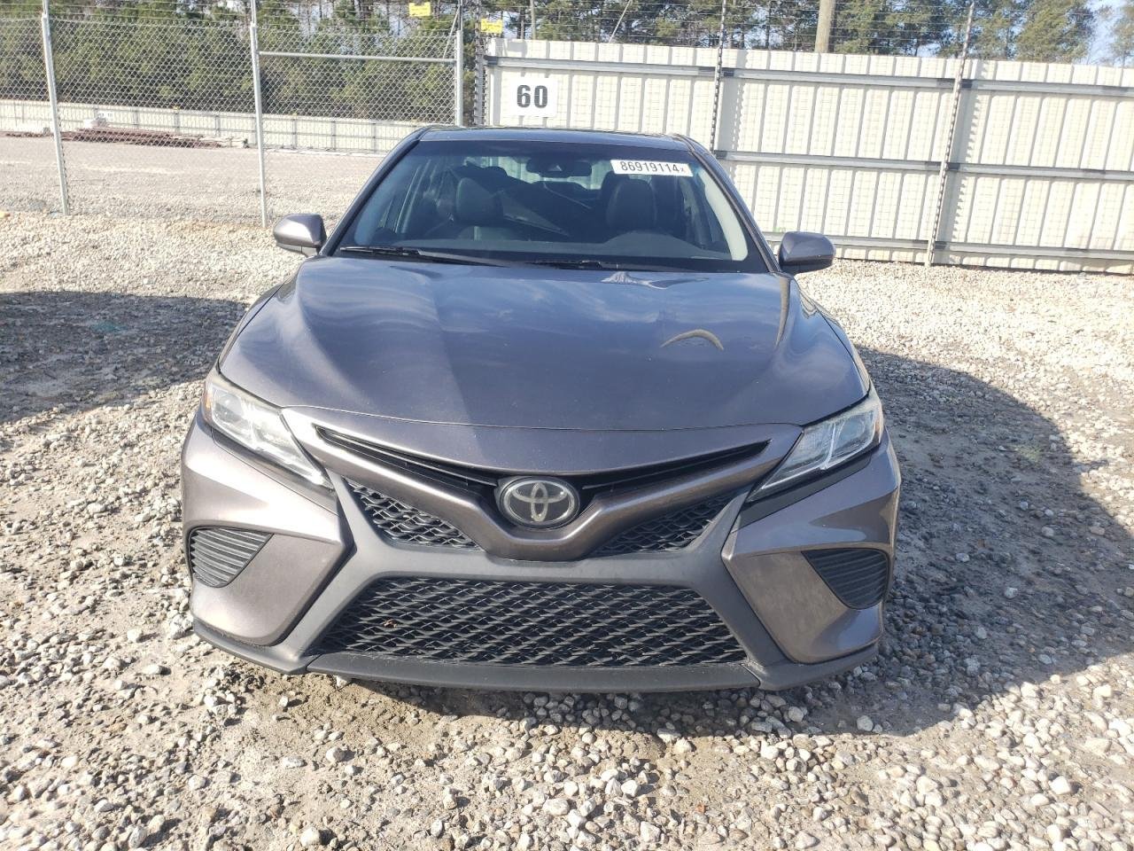 2019 II TOYOTA CAMRY SE
