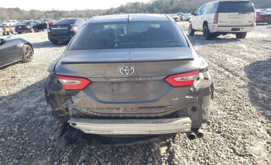 2019 II TOYOTA CAMRY SE