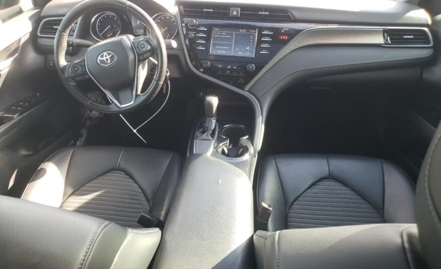2019 II TOYOTA CAMRY SE