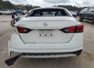 2020 II Nissan Altima S