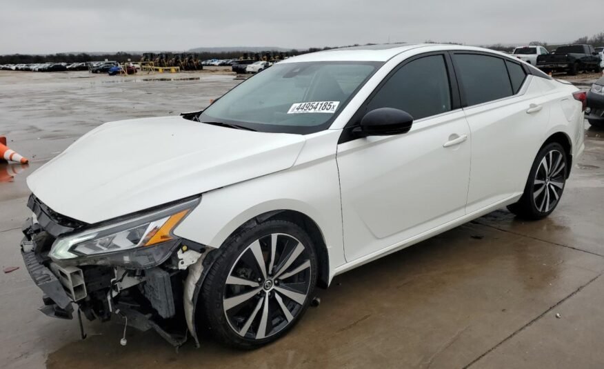 2020 II NISSAN ALTIMA SR