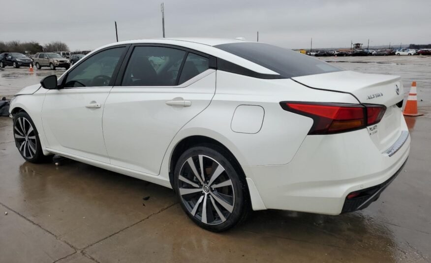 2020 II NISSAN ALTIMA SR