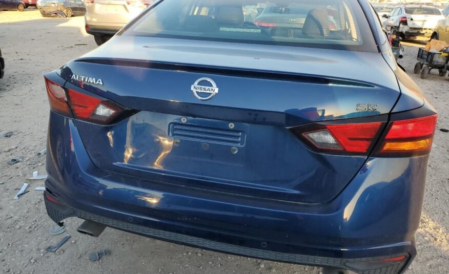 2020 II NISSAN ALTIMA SR