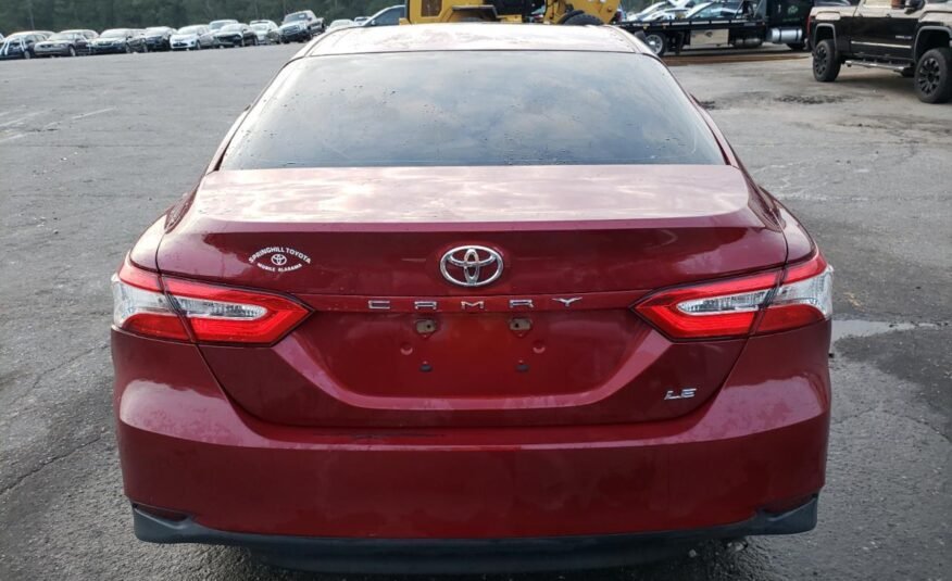 2018 II TOYOTA CAMRY LE