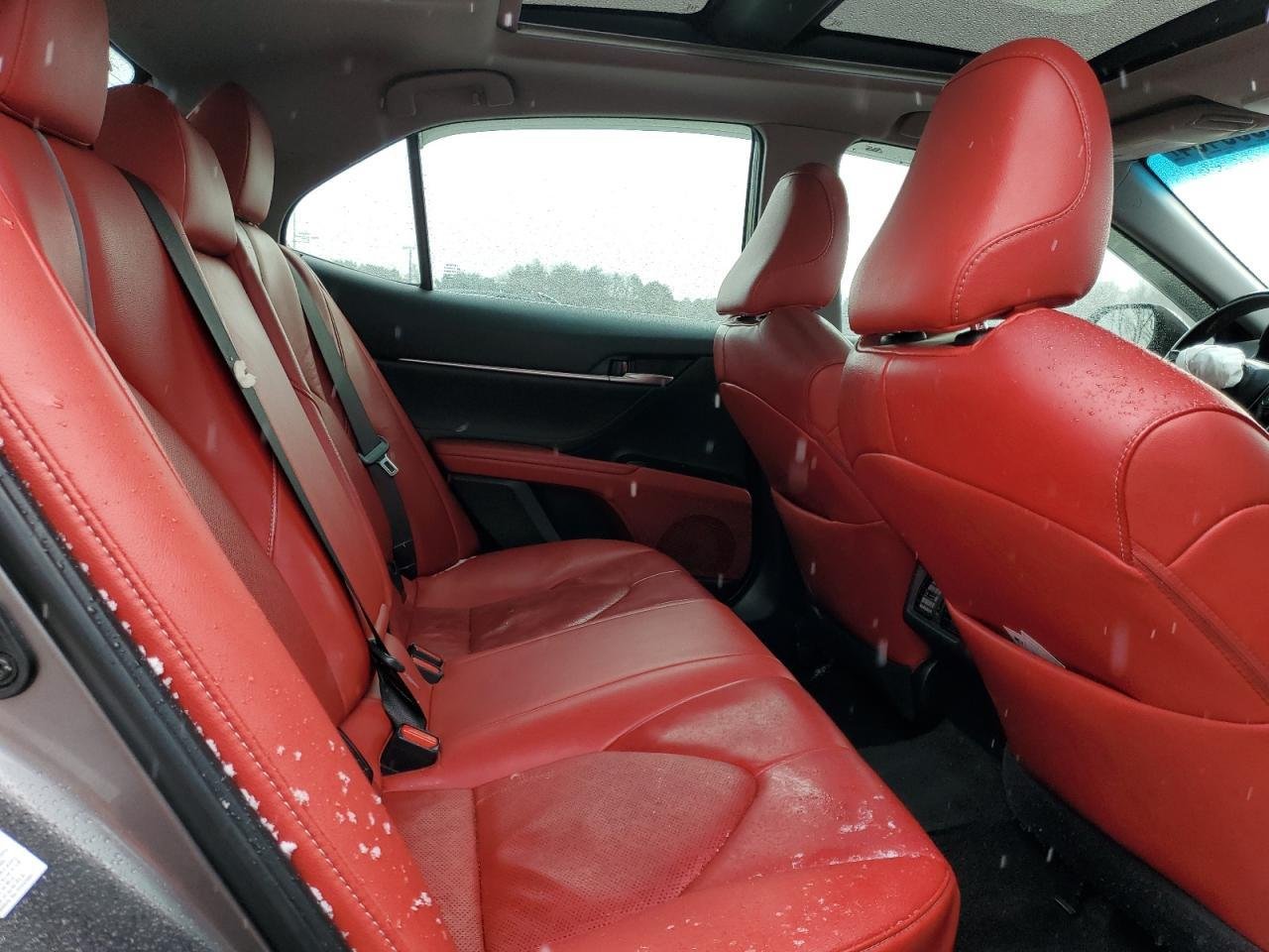 2018 II TOYOTA CAMRY XSE