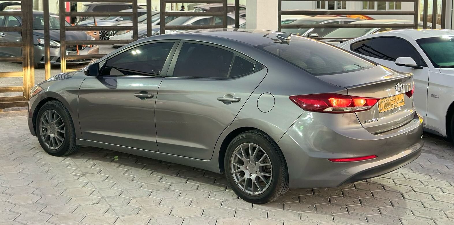 2018 II Hyundai Elantra