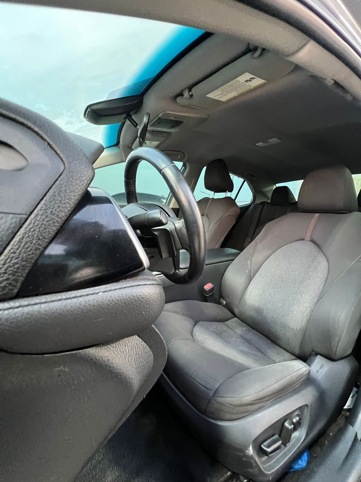 2018 II Toyota Camry LE