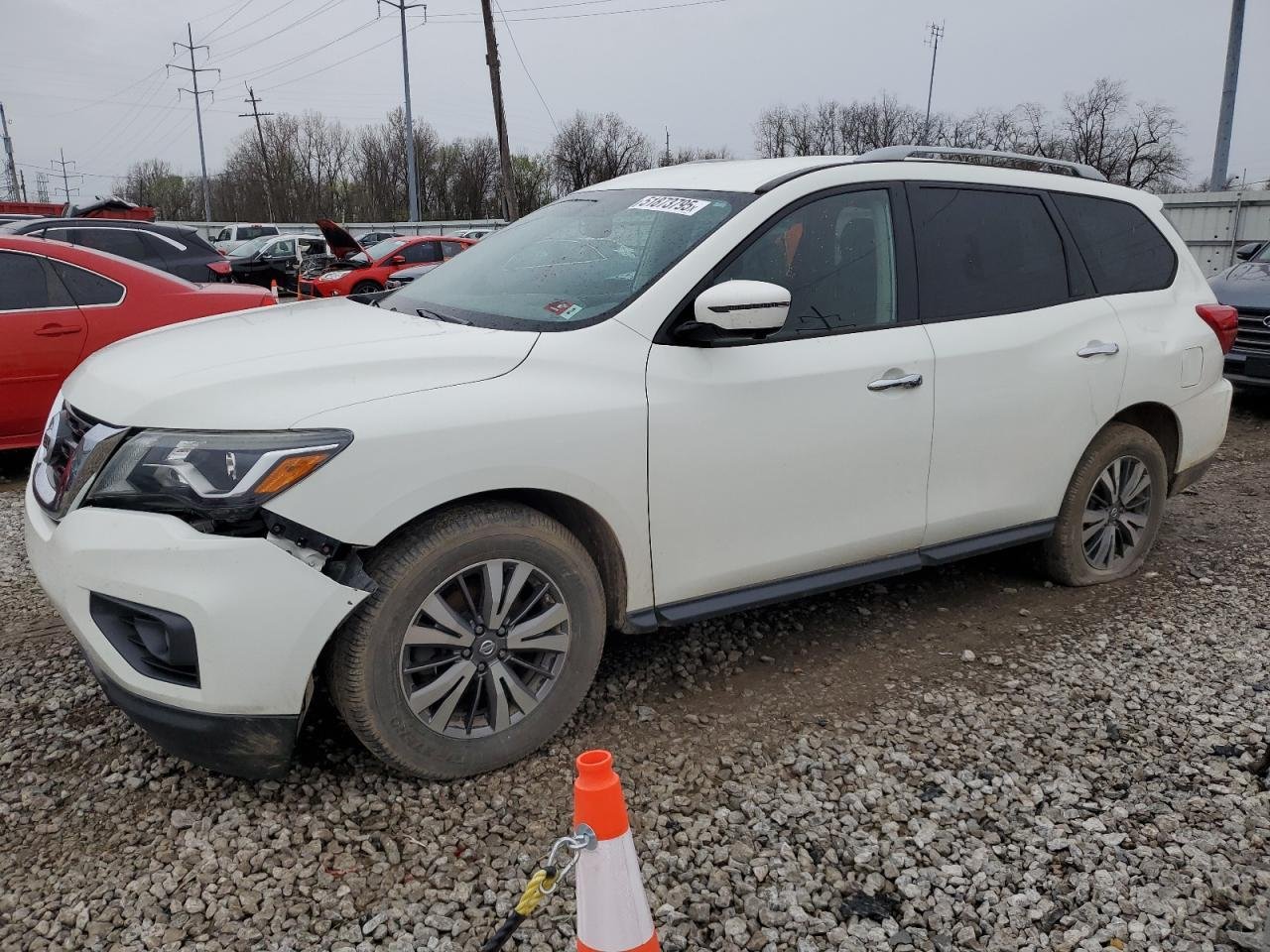 2017 II Nissan Pathfinder S