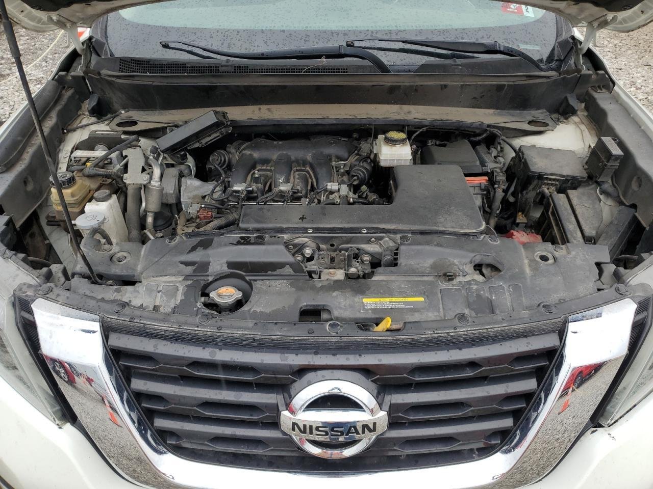 2017 II Nissan Pathfinder S