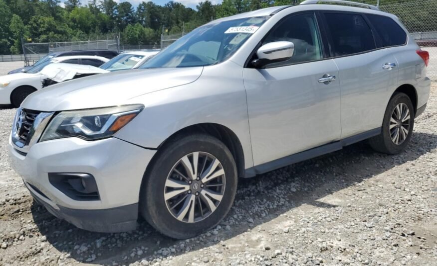 2017 II NISSAN PATHFINDER S