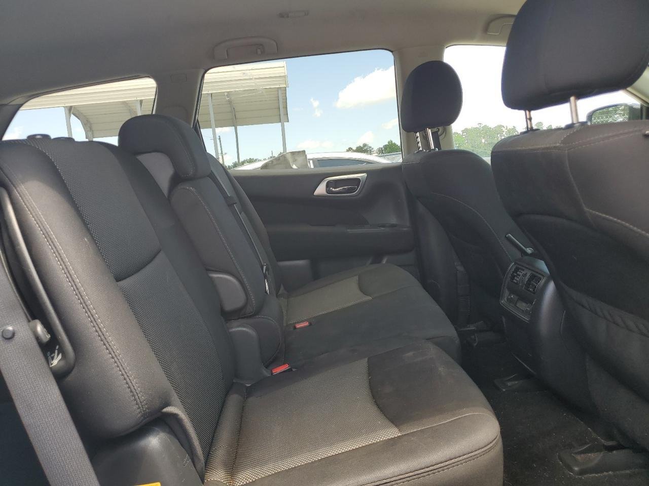 2017 II NISSAN PATHFINDER S