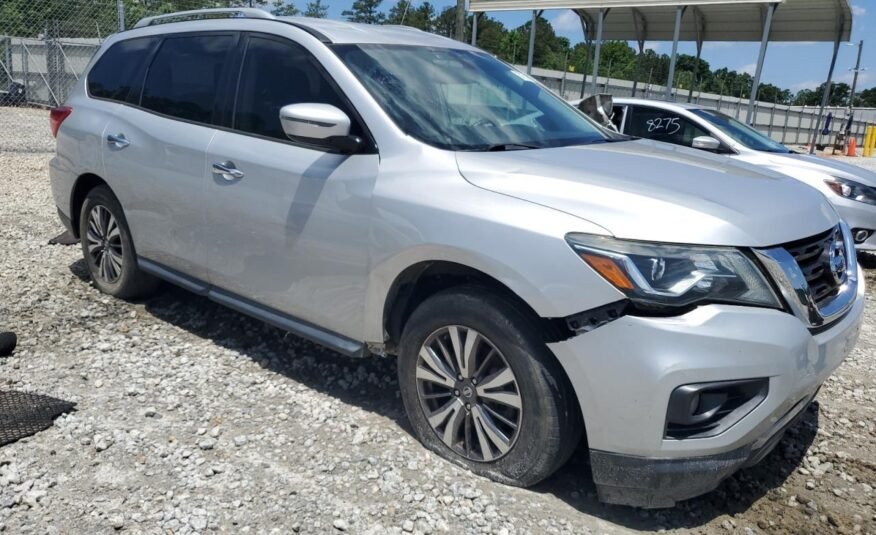 2017 II NISSAN PATHFINDER S