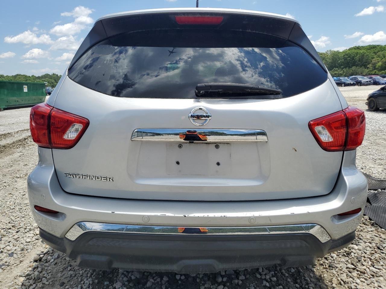 2017 II NISSAN PATHFINDER S