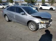 2017 II TOYOTA CAMRY LE