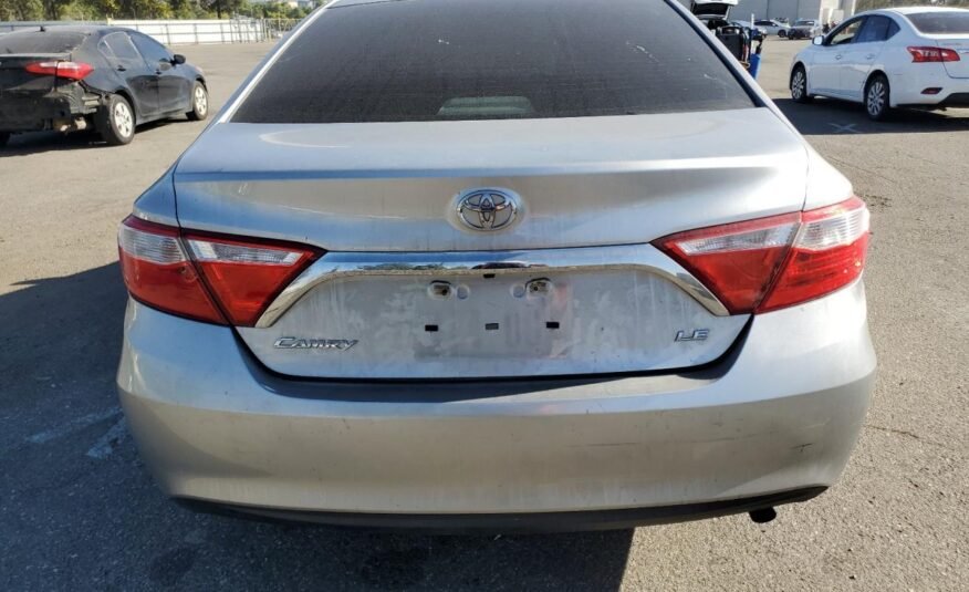 2017 II TOYOTA CAMRY LE