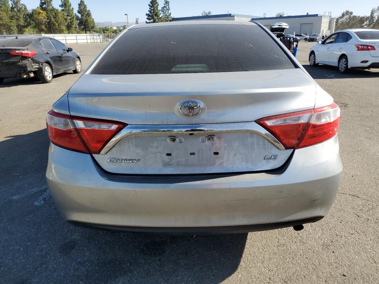 2017 II TOYOTA CAMRY LE