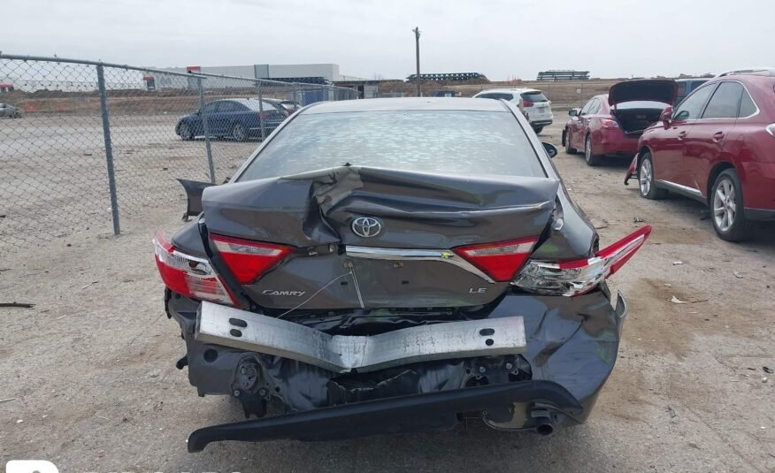 2017 II Toyota Camry LE