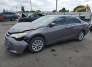 2017 II Toyota Camry LE