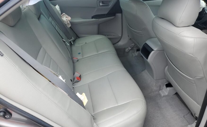 2017 II Toyota Camry LE