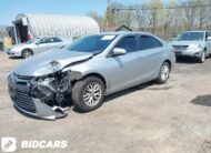 2017 II TOYOTA CAMRY LE