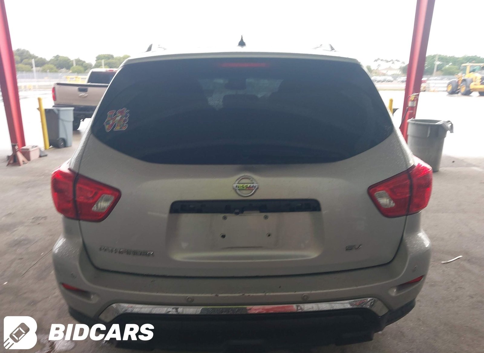 2018 II NISSAN PATHFINDER SV