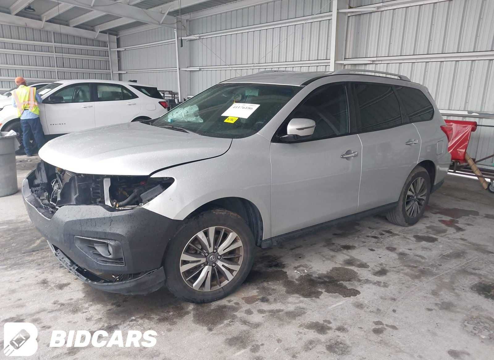 2018 II NISSAN PATHFINDER SV