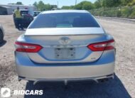 2018 II TOYOTA CAMRY SE